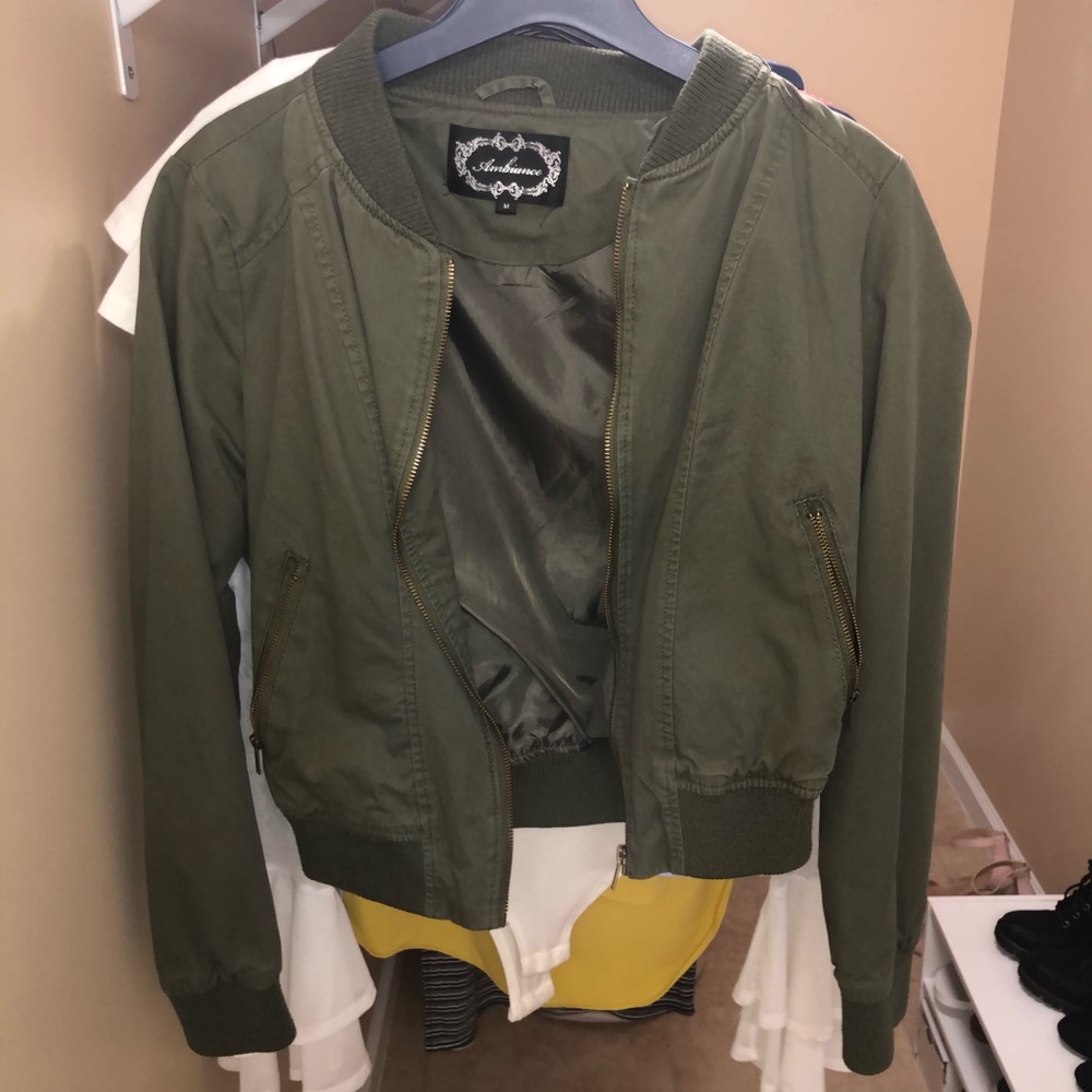 Bomber jacket